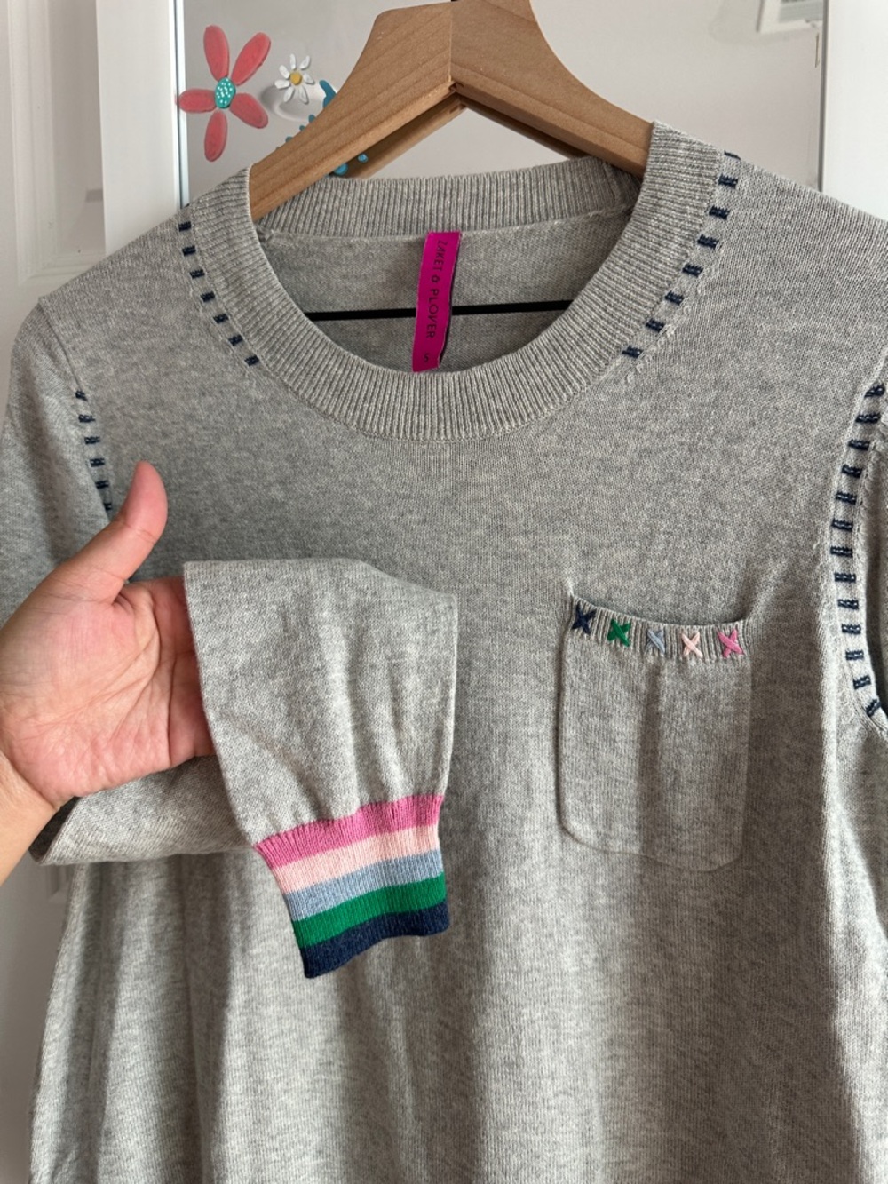 Zaket & Plover Handwork Curve Contrast Detail Knit Sweater Grey Small - Picture 4 of 6